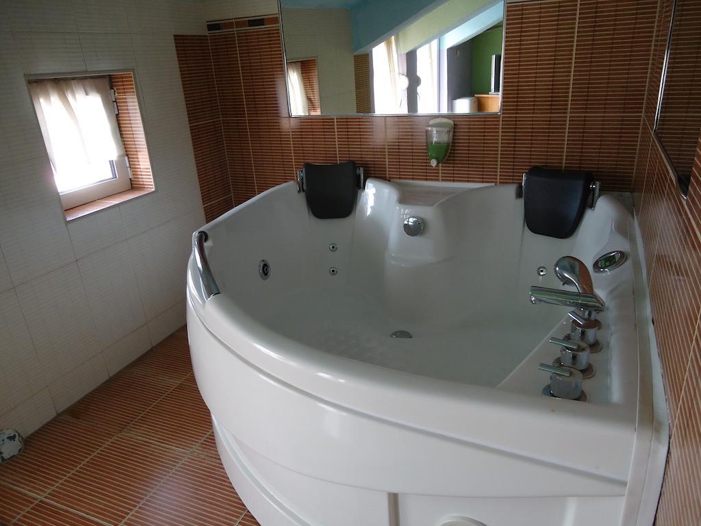 Dionis Hotel Petrich  Room photo